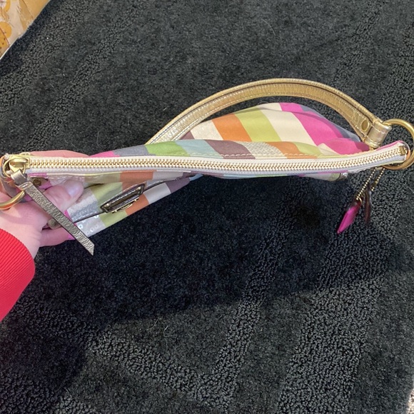 Multi color coach purse - Picture 10 of 10